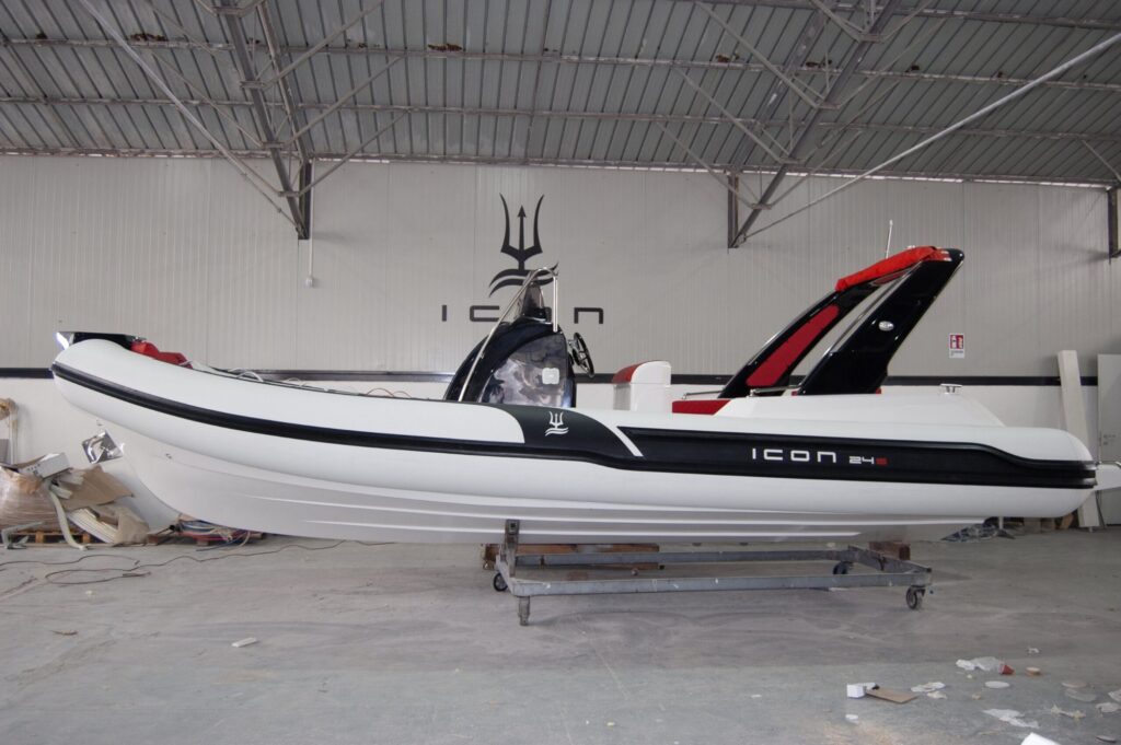 ICON 24S – Exterior Design – photo 4